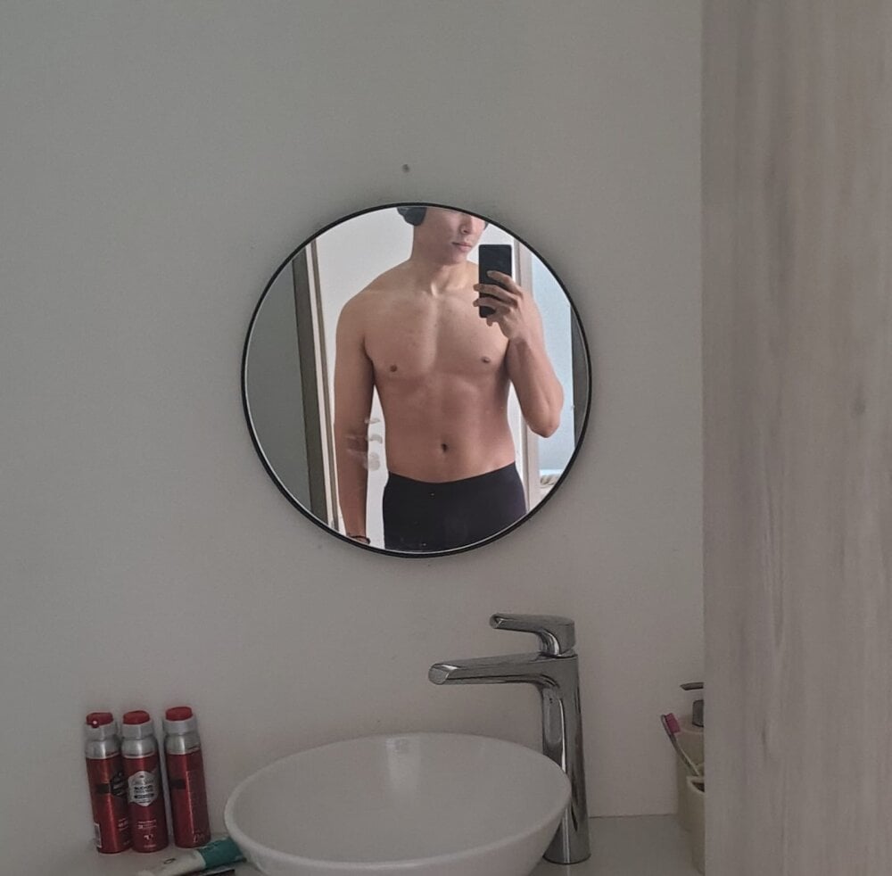 Auron_Demon01 Chatroom