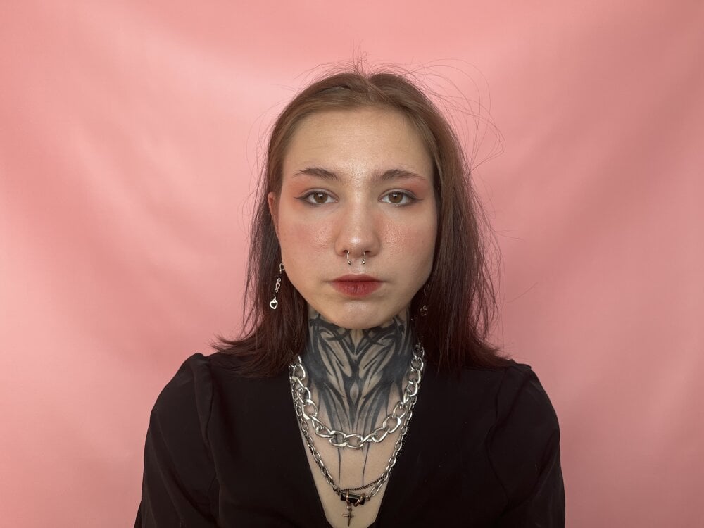 AyanaDehoff Chatroom