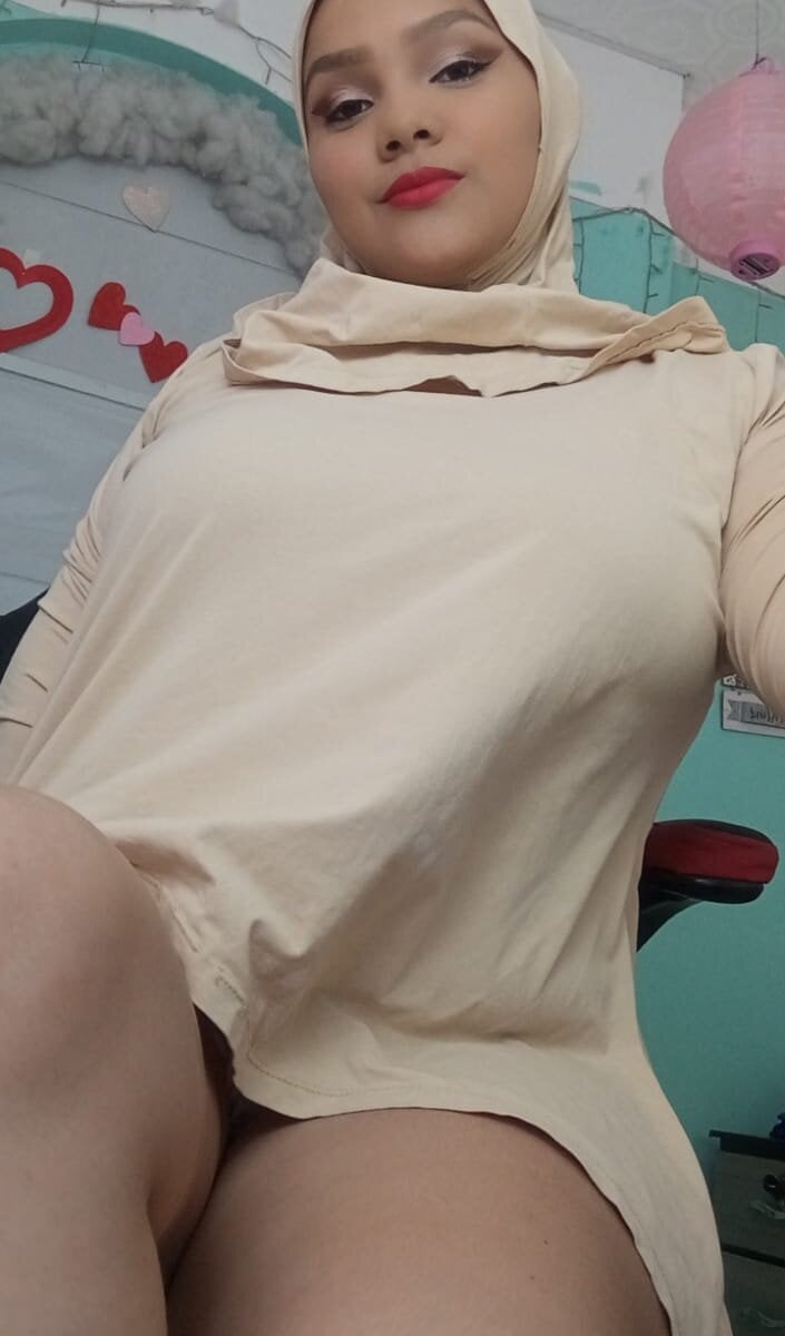 AzaharaMahmud Chatroom