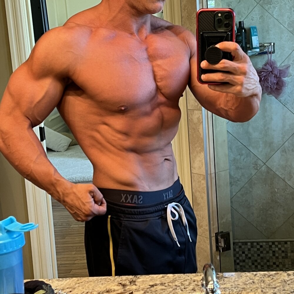 Bad_daddy21 Chatroom