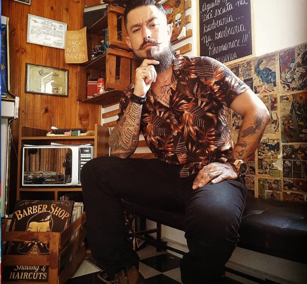 Barbertatuado Chatroom