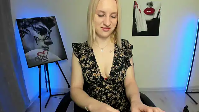 BeautyBlondy Chatroom