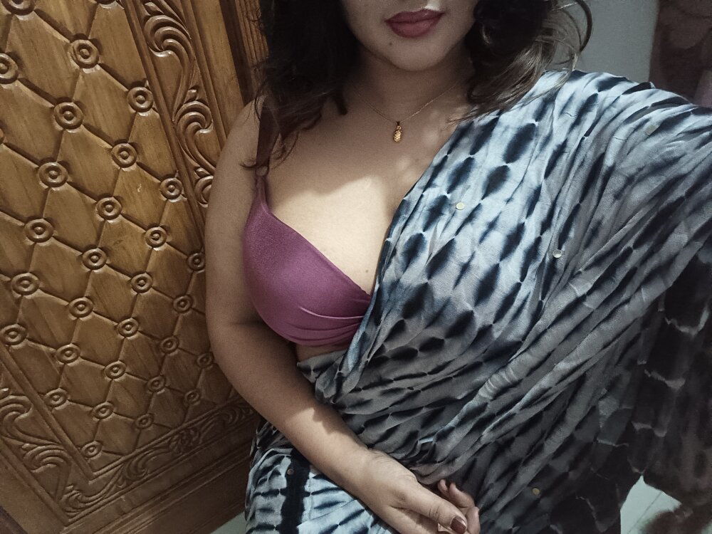 Beauty_Queen_Soniya Chatroom