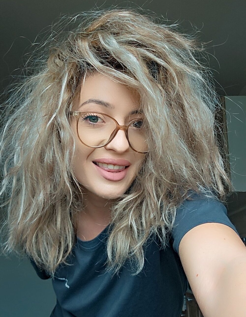 Bel_lla036Bella Chatroom