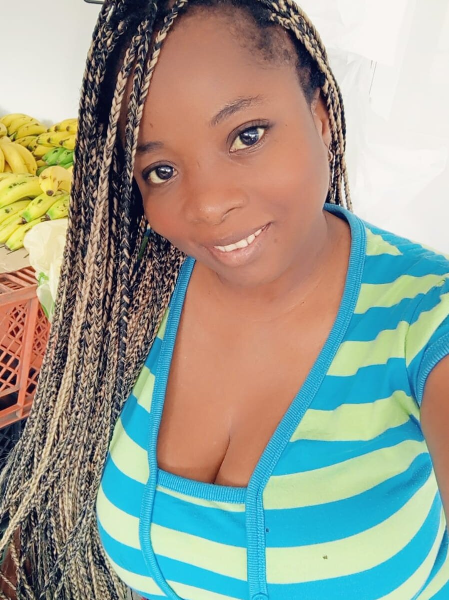 BellaBelluci Chatroom