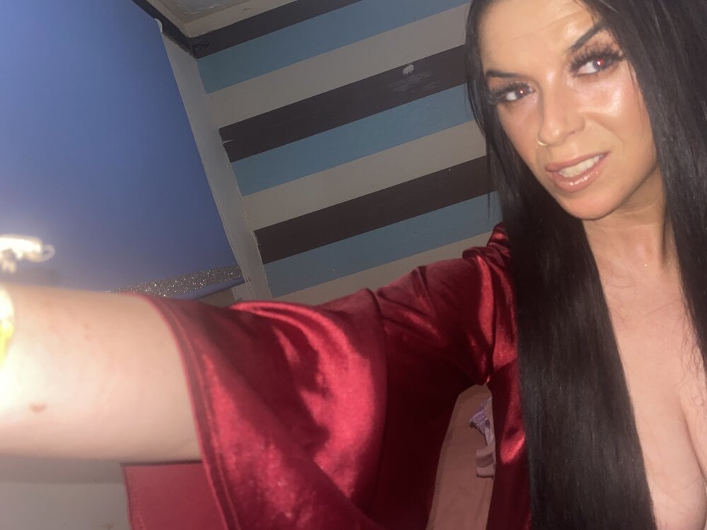 Bellababexox_ Chatroom