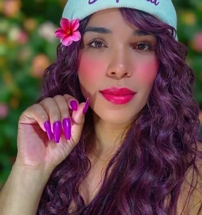 BettyTransBbc Chatroom