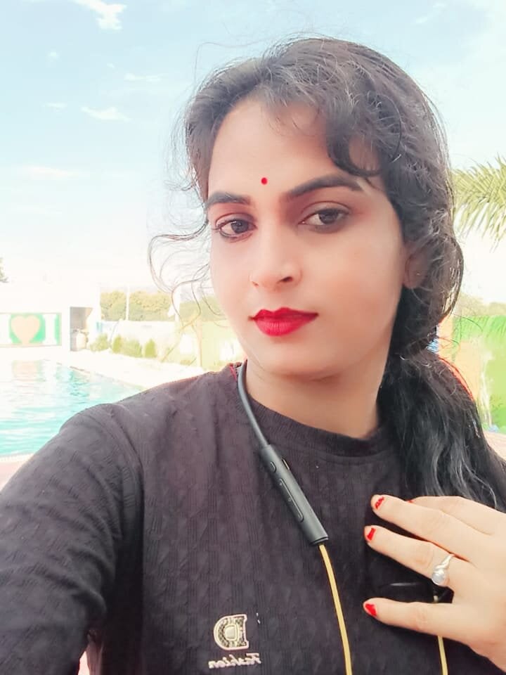 Big_soniya55A Chatroom