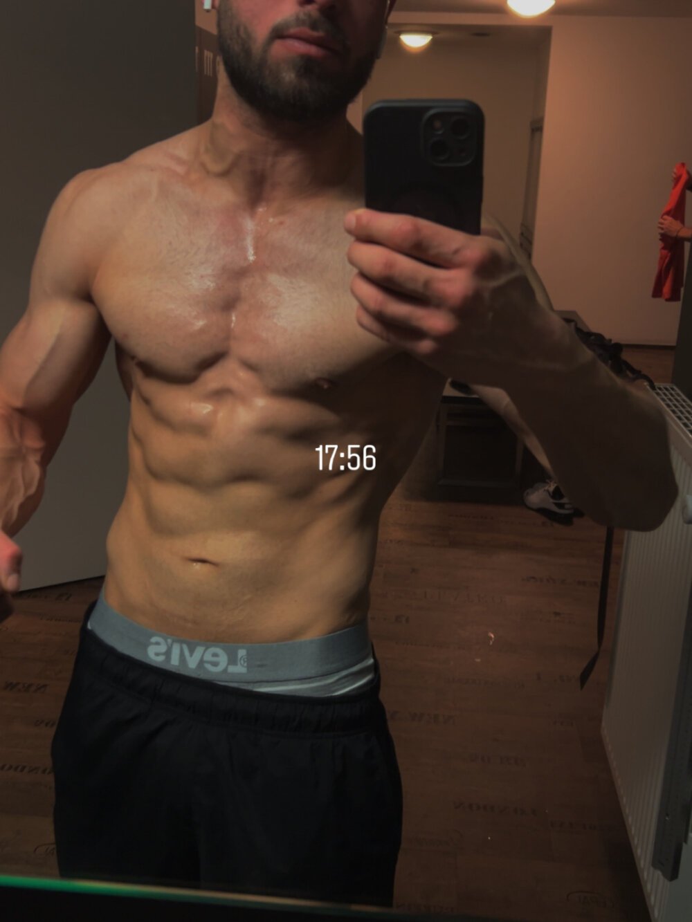 Billiiiiied Chatroom