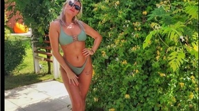 Live Snapshot of blondie-sasha blondie-sasha