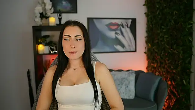 Bree__Morgan Chatroom