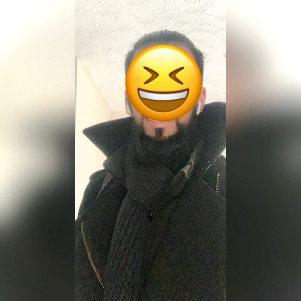 BrownBoyStrokin Chatroom