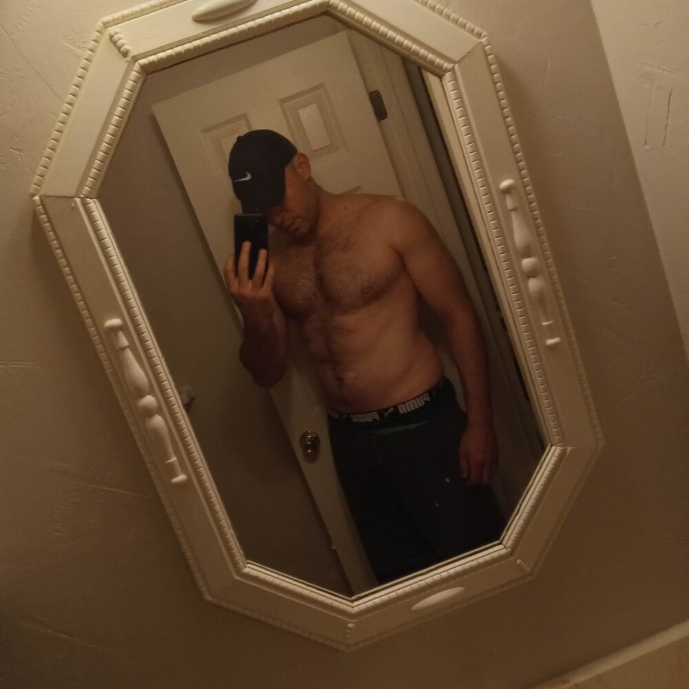 Brucejuce6669 Chatroom