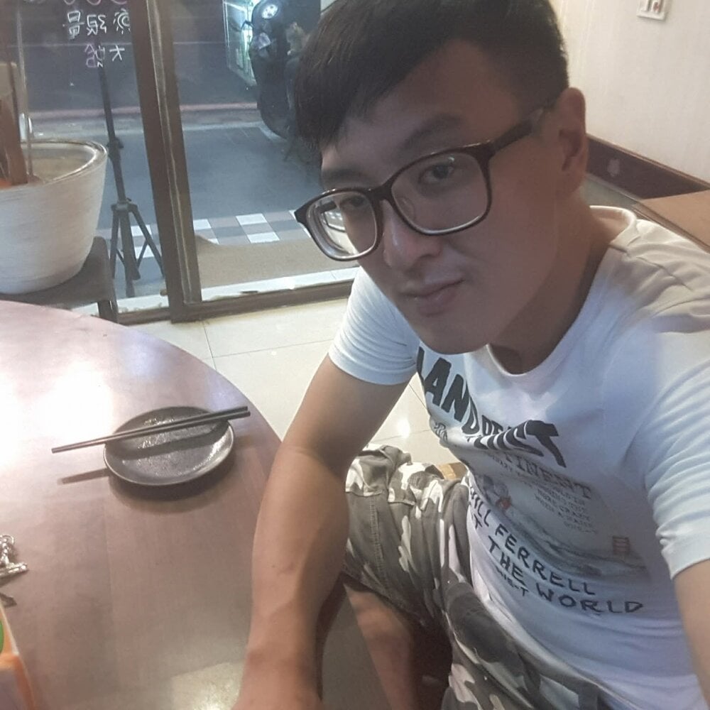 BunchedDogsbody Chatroom