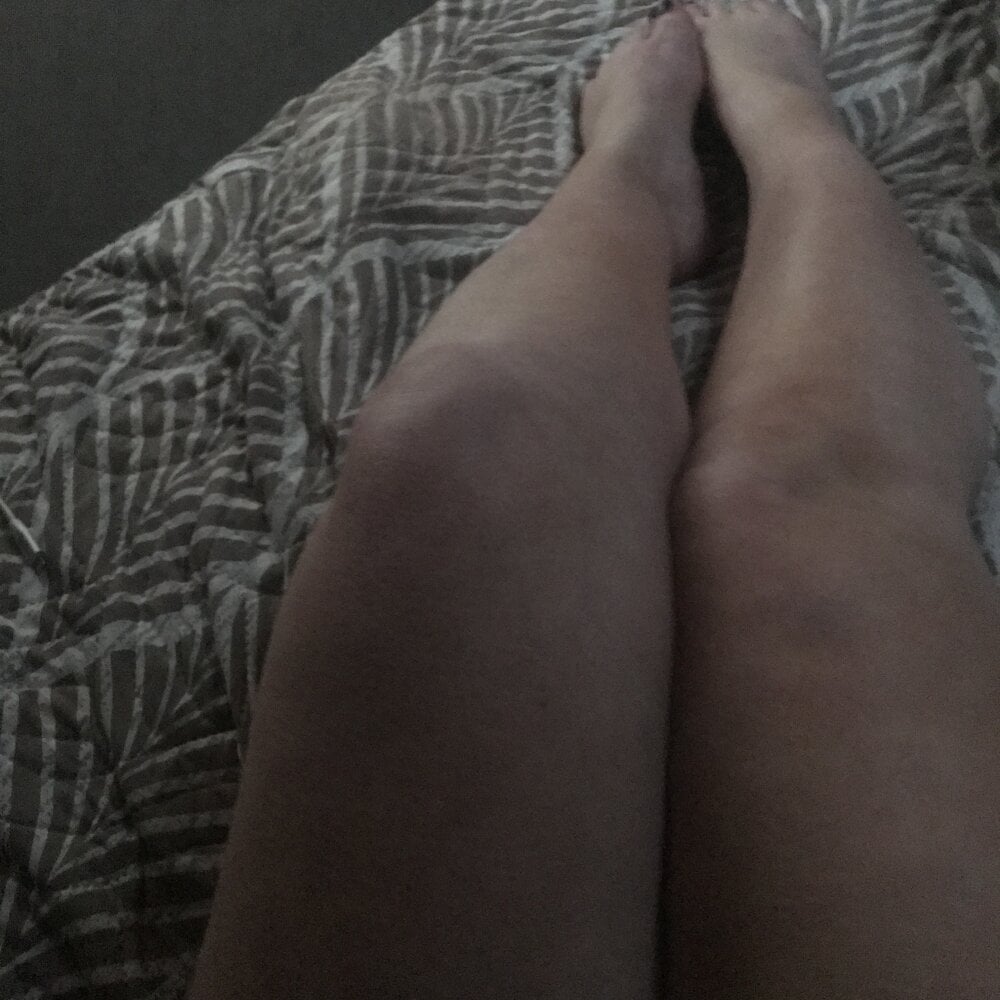 BunnyPleasures Chatroom