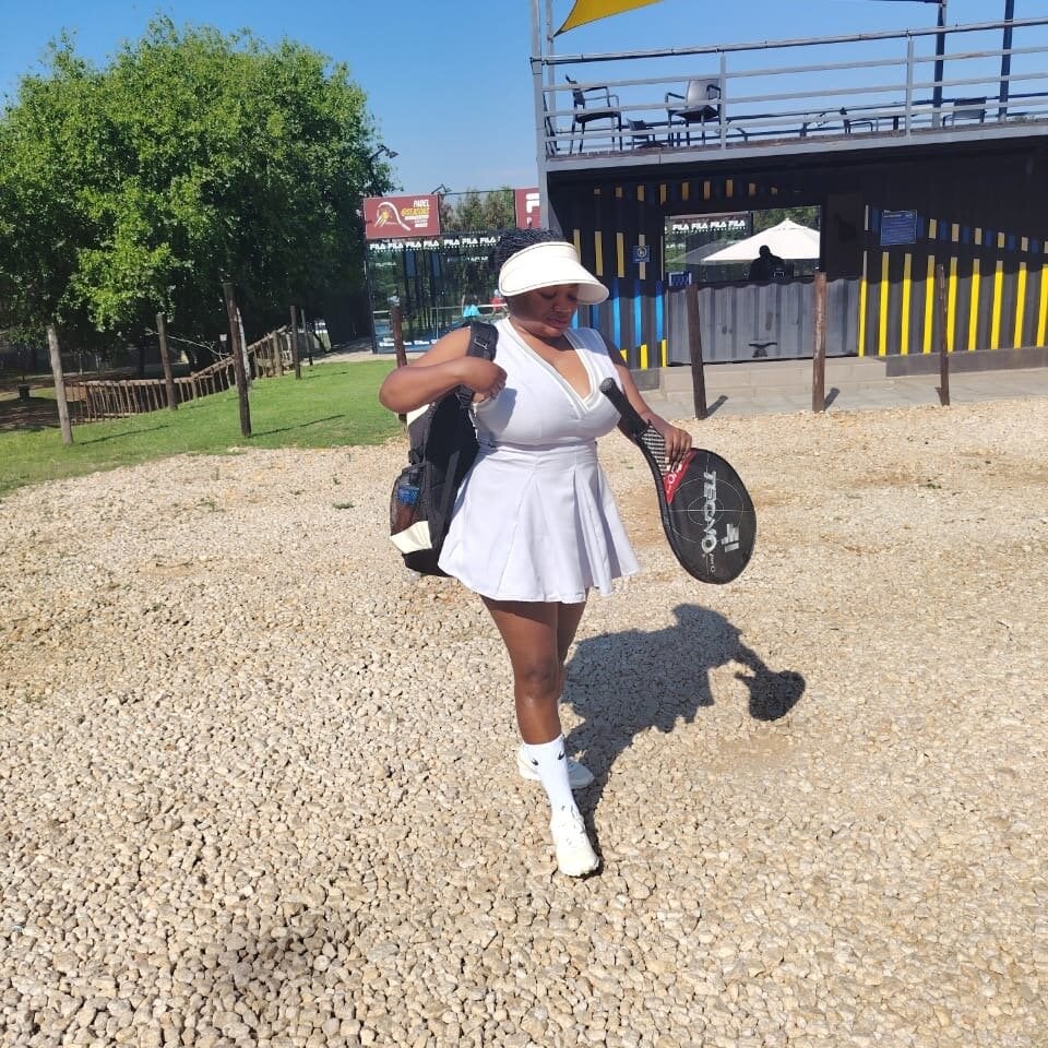 Bustyninaxxx40 Chatroom