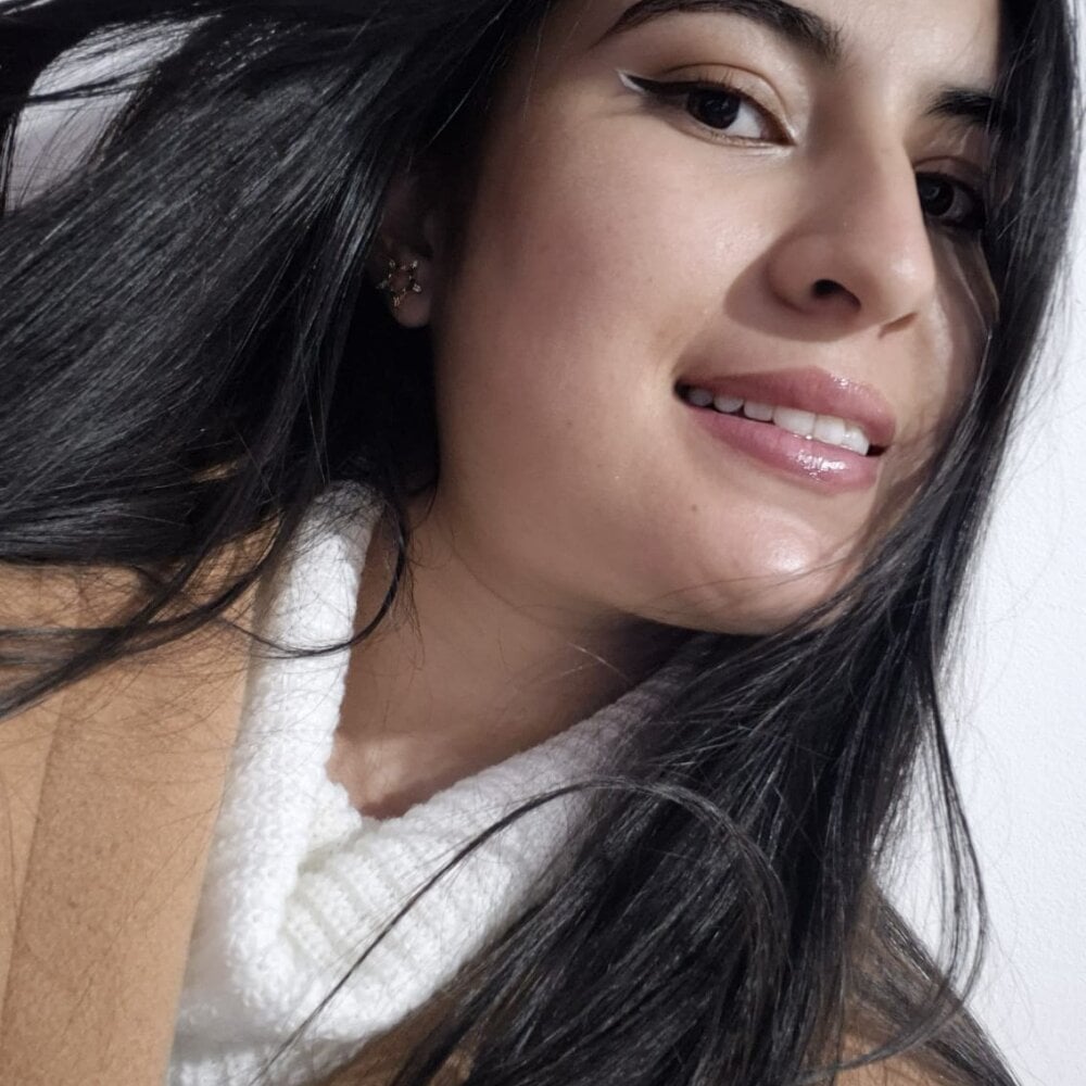 CATALINA_HIL9 Chatroom