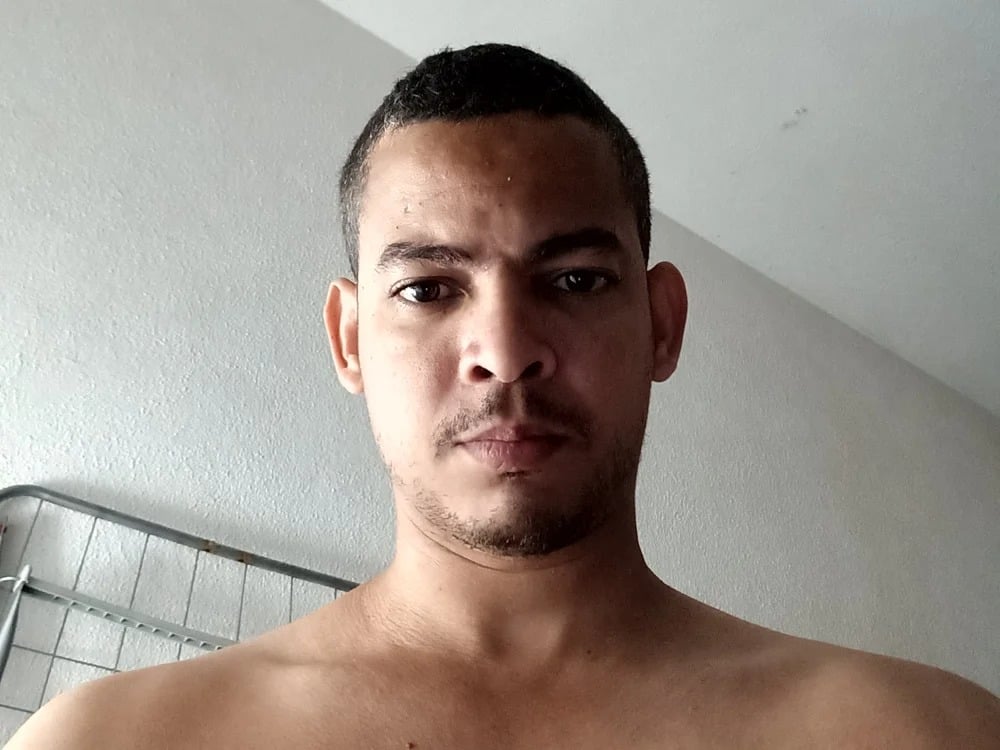 Caballoncingon Chatroom