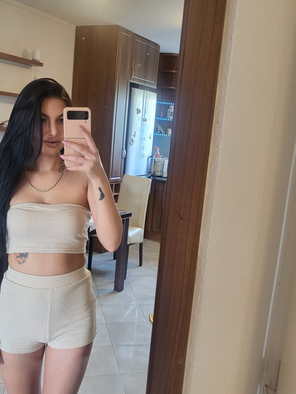 CabrioCabrio Chatroom