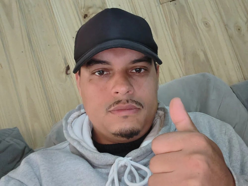 Calebe96 Chatroom