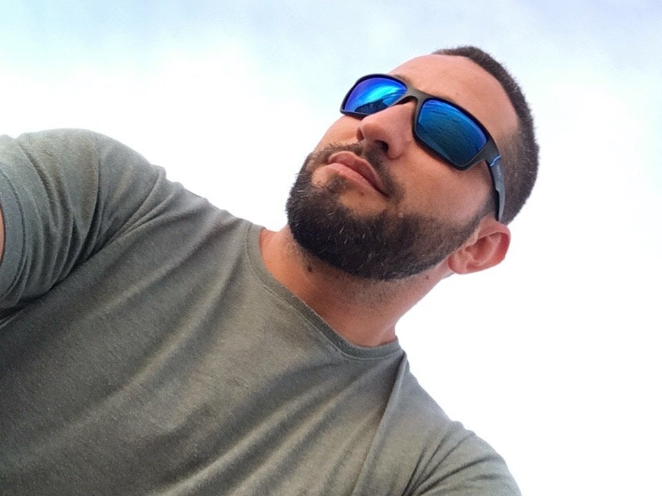 Calientesensible Chatroom