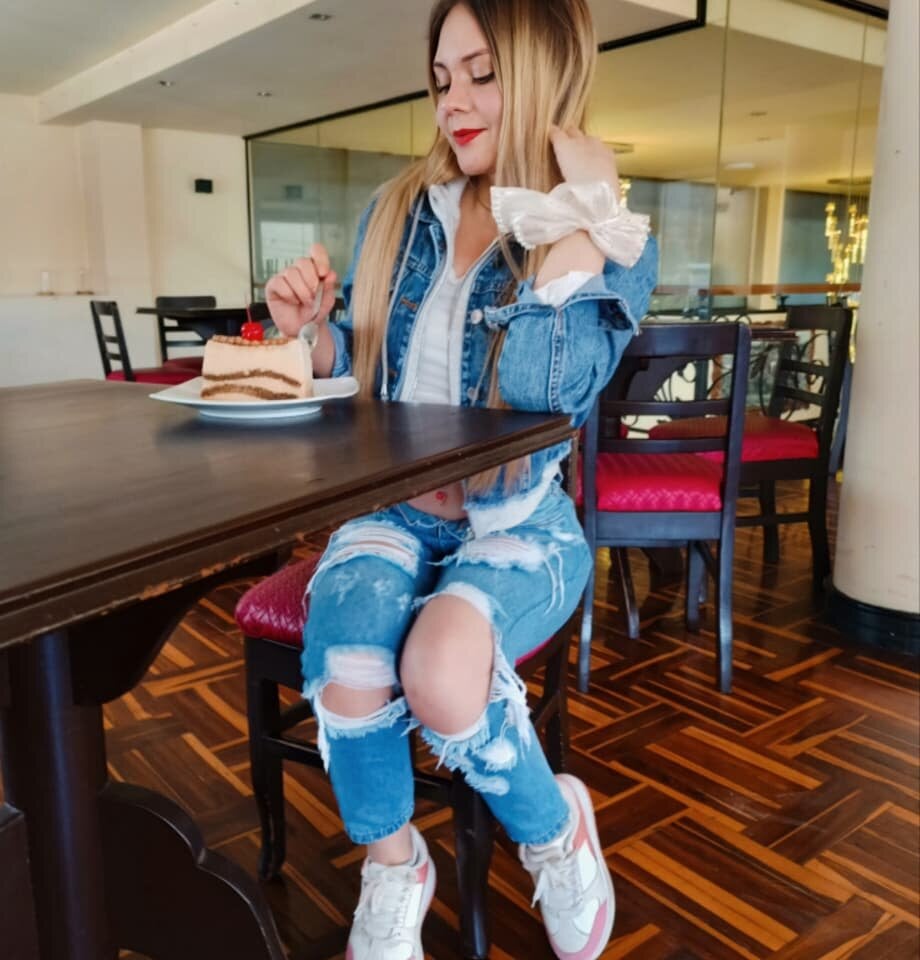 CamilaPromete Chatroom