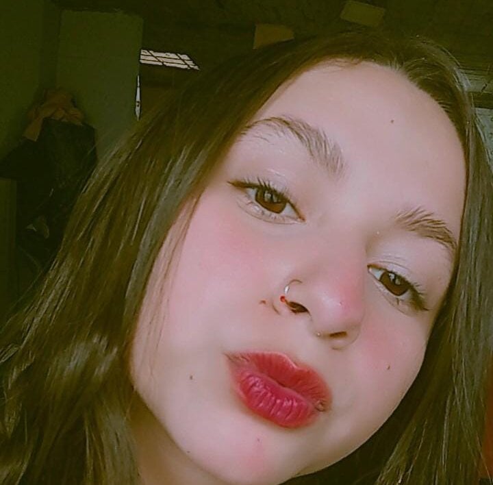 Candela_Dubout Chatroom