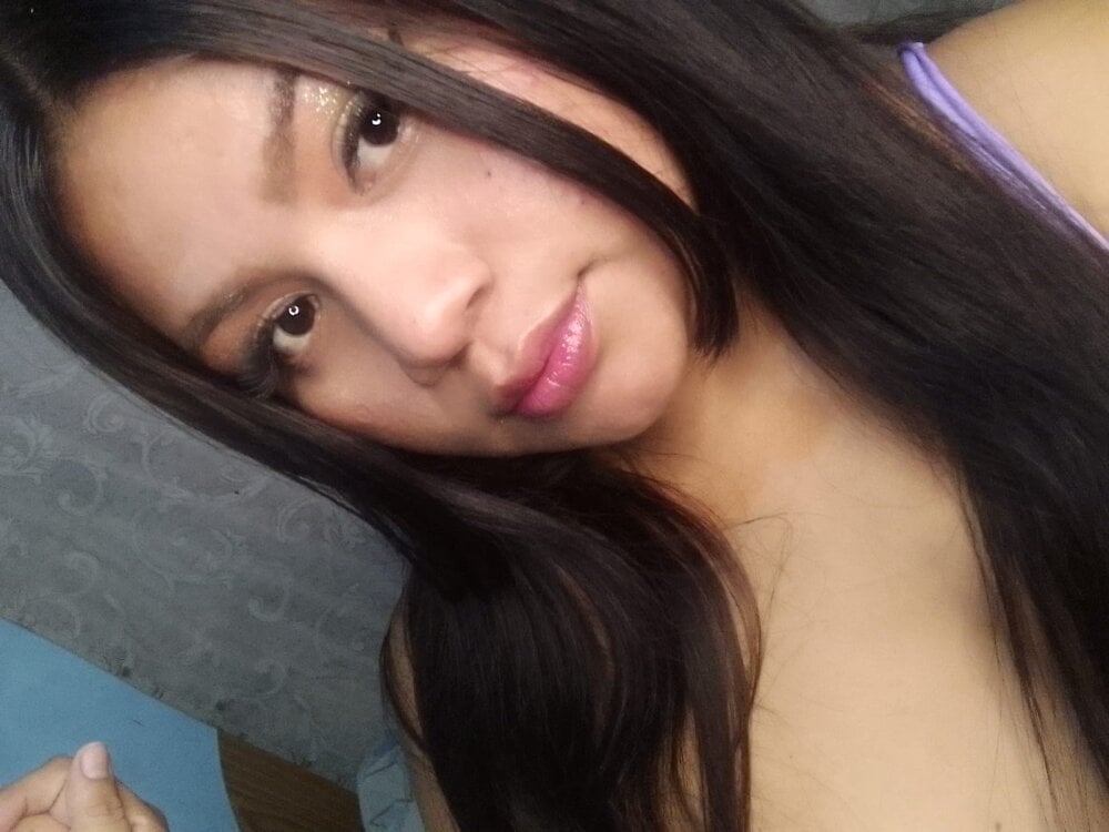 Candy_chloee Chatroom