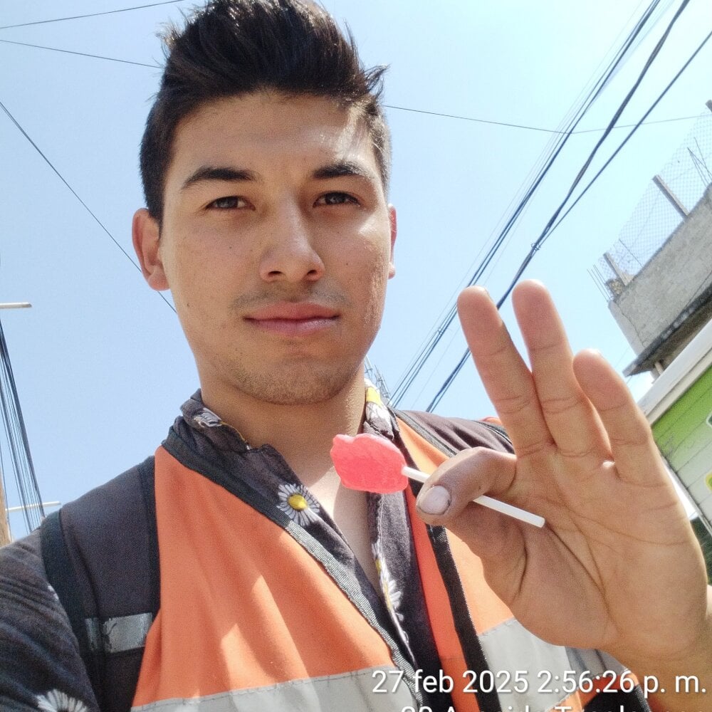 Carlosvelaz561162 Chatroom