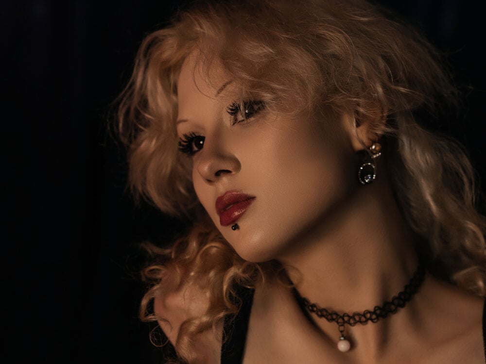 CarolLamb Chatroom