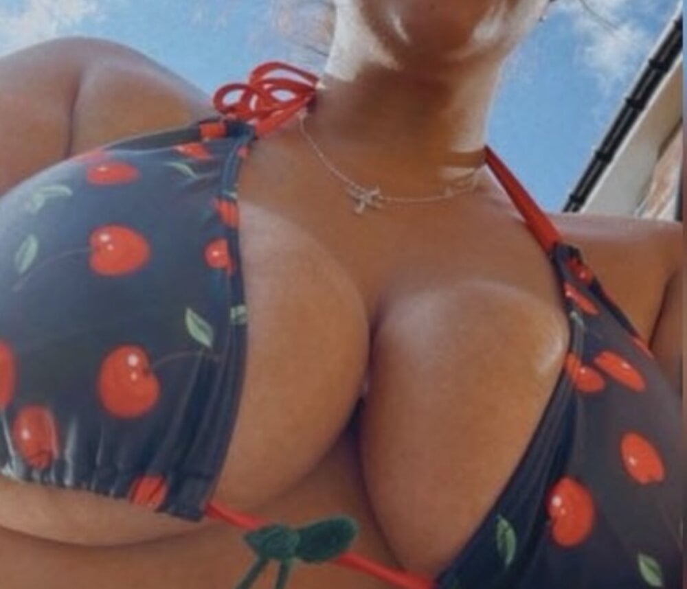 CassieBlaze Chatroom