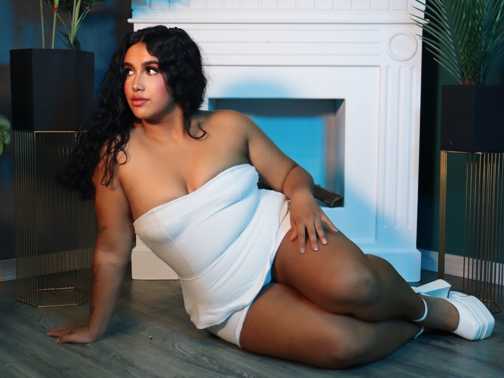 CatalinaCoopper Chatroom