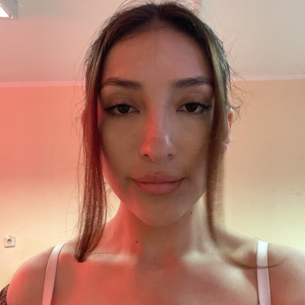 Celeste_Goman Chatroom
