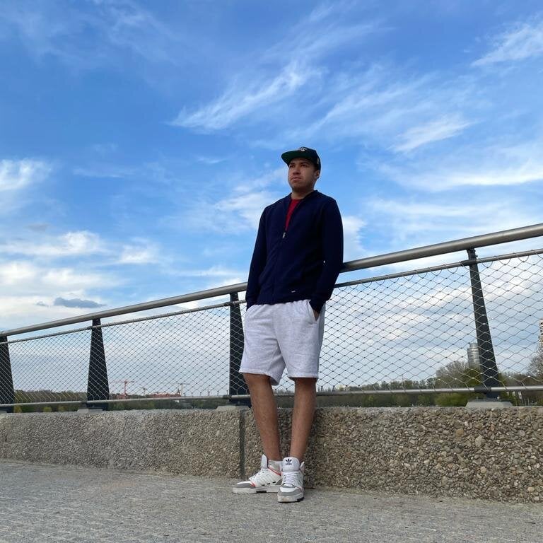 Certified-Lover-Boy Chatroom