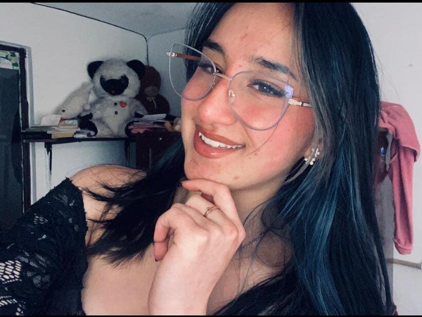 CharlotteStuart Chatroom