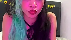 Live Snapshot of charlotte-martinez charlotte-martinez
