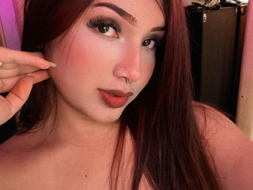 Charlotte_hall_ Chatroom