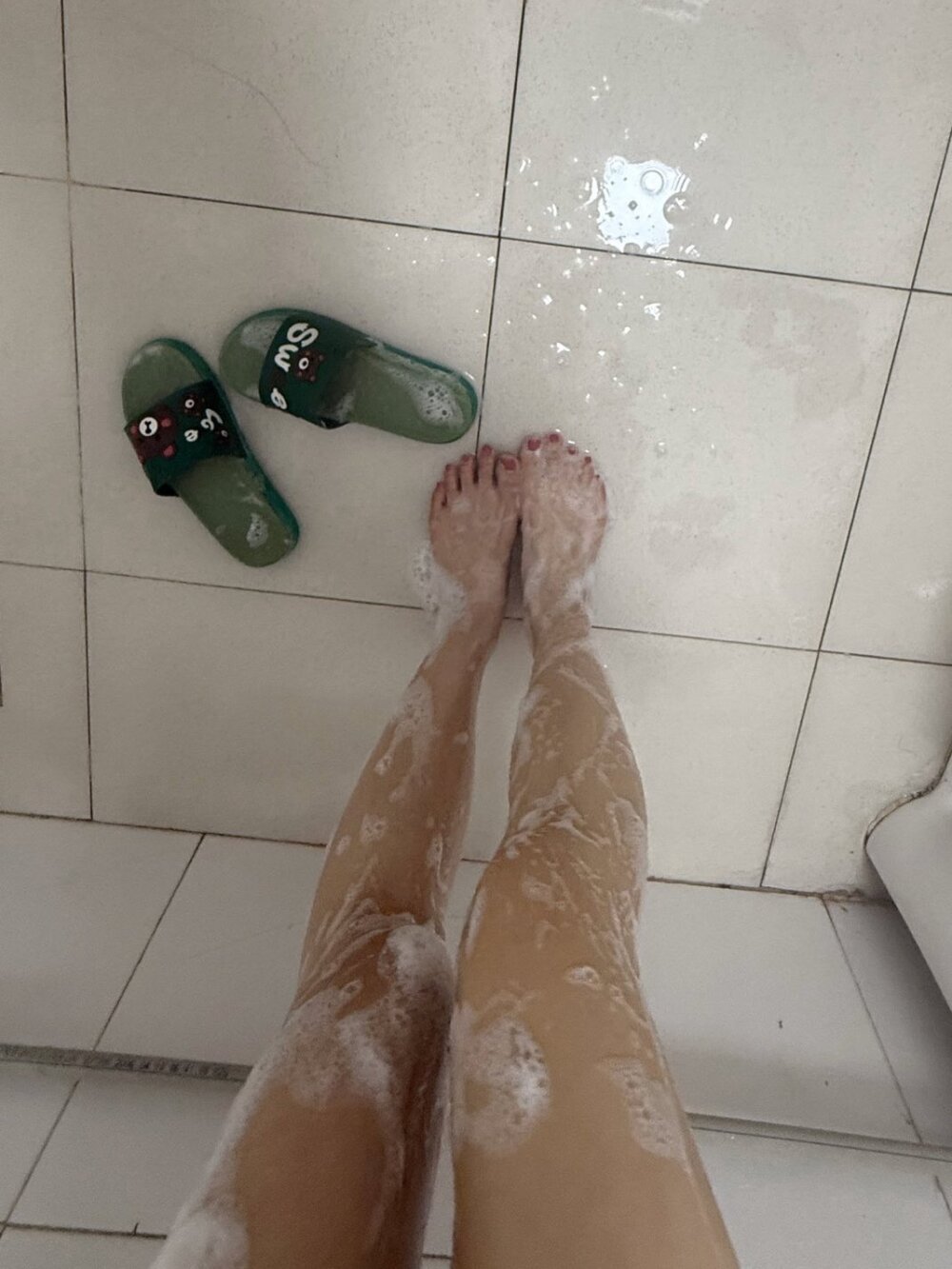 Cherry_pusy99 Chatroom