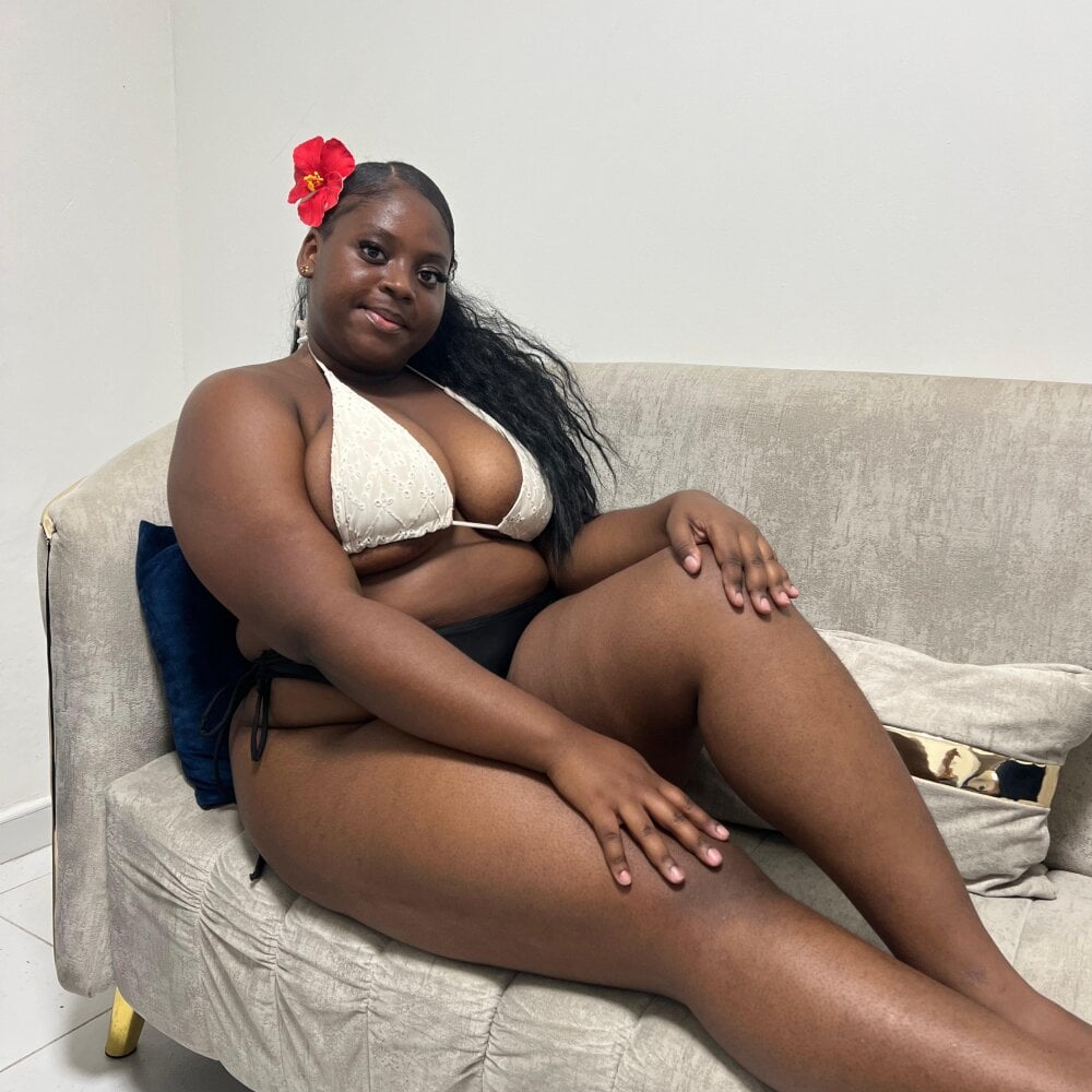 Chikychikysexy Chatroom
