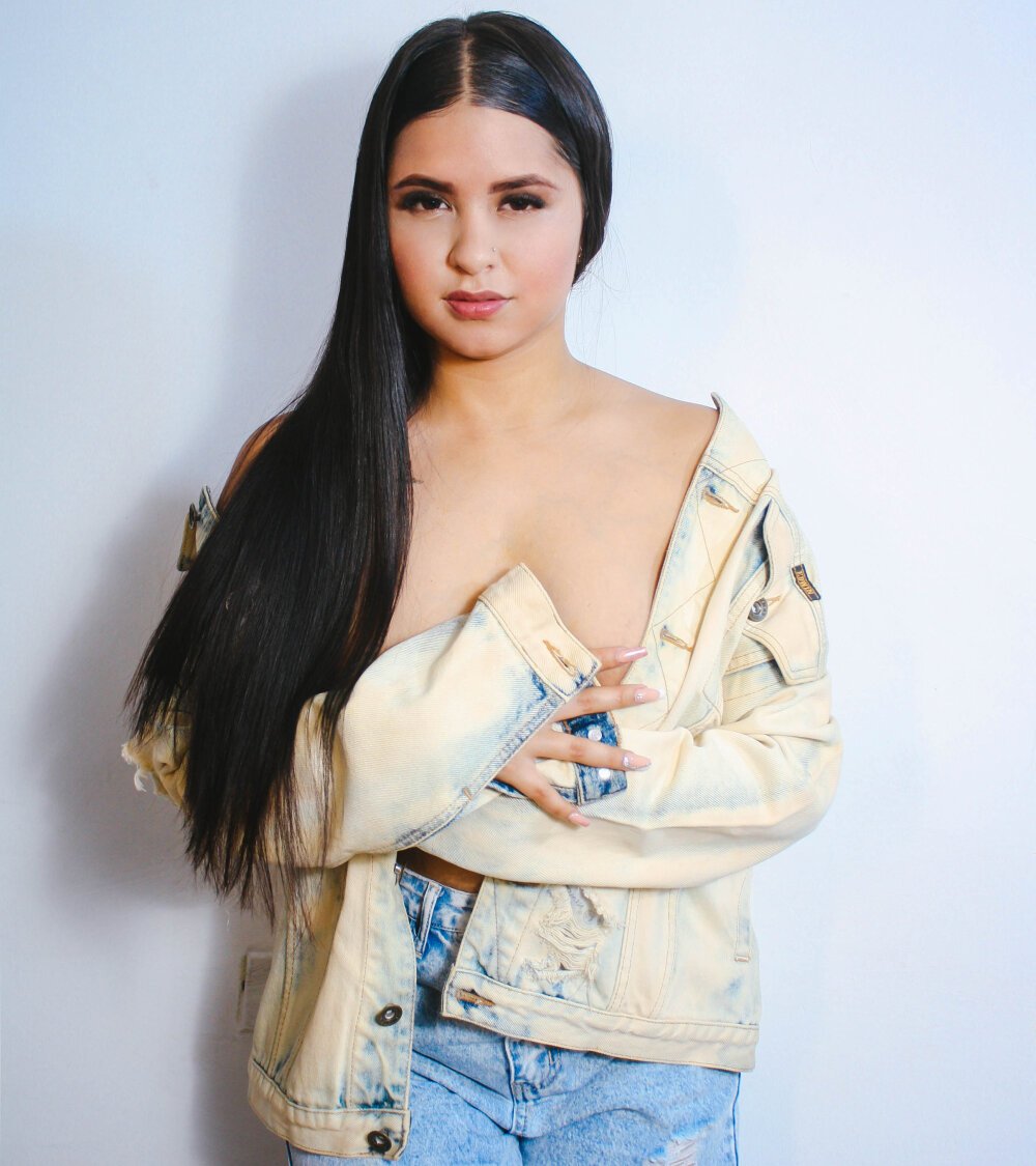 Chirnos_maria Chatroom