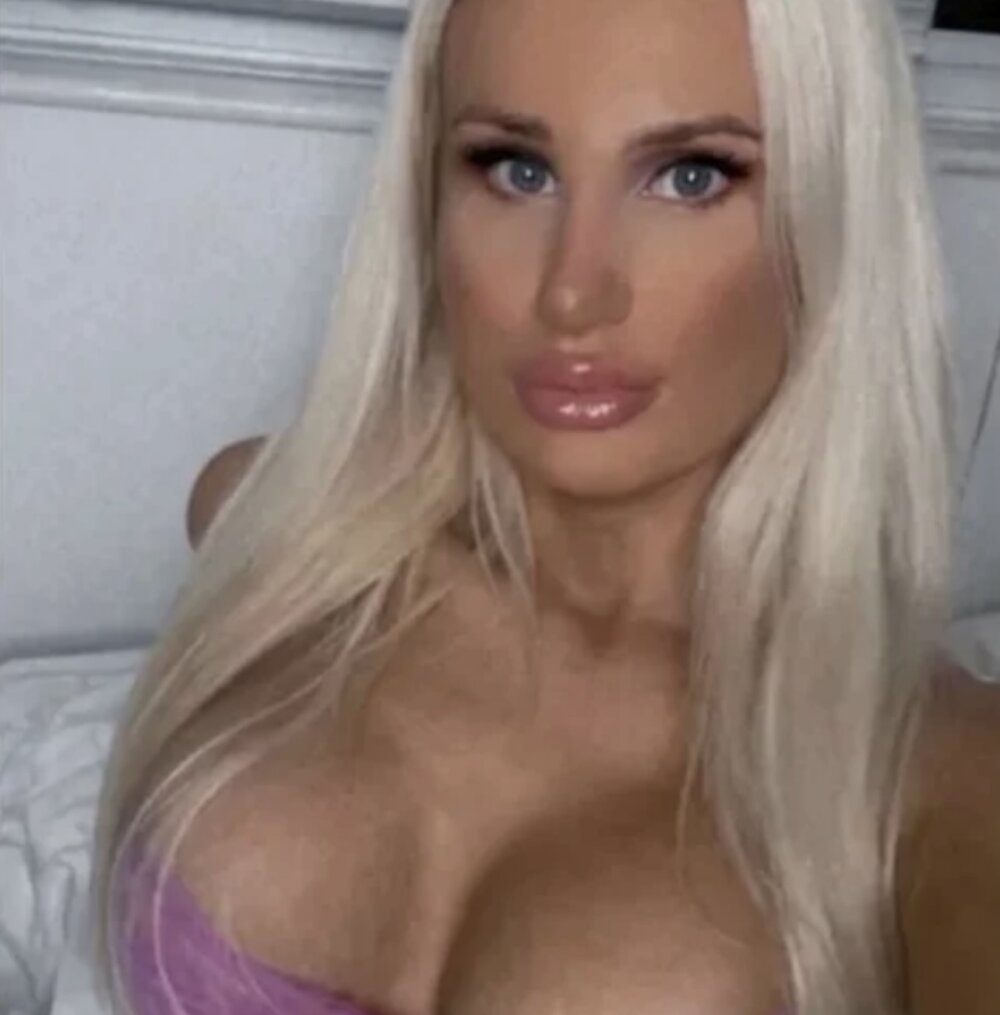 ChloeFerrari Chatroom