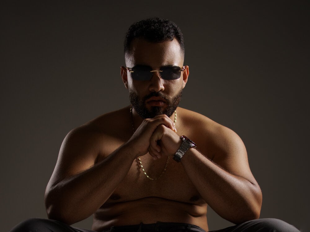 Chris_Varden Chatroom