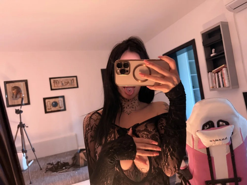 CindyHart Chatroom