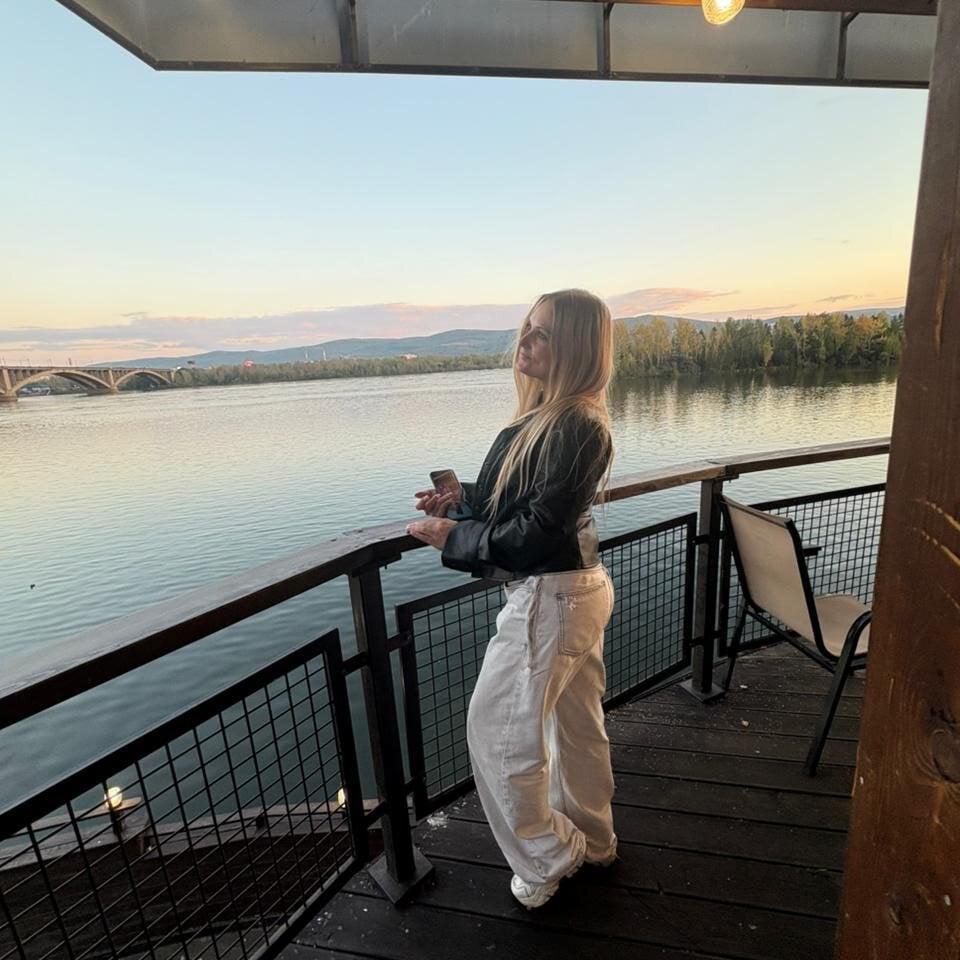 Cleopatra7777 Chatroom