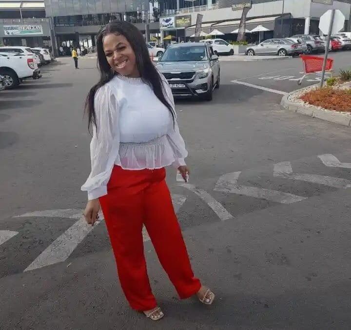 ClitorisBoobs Chatroom