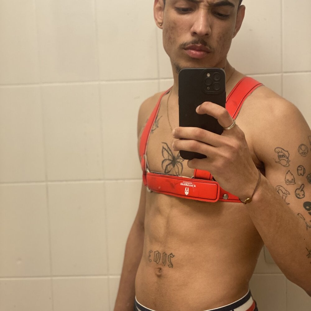 Coco_Cuban Chatroom