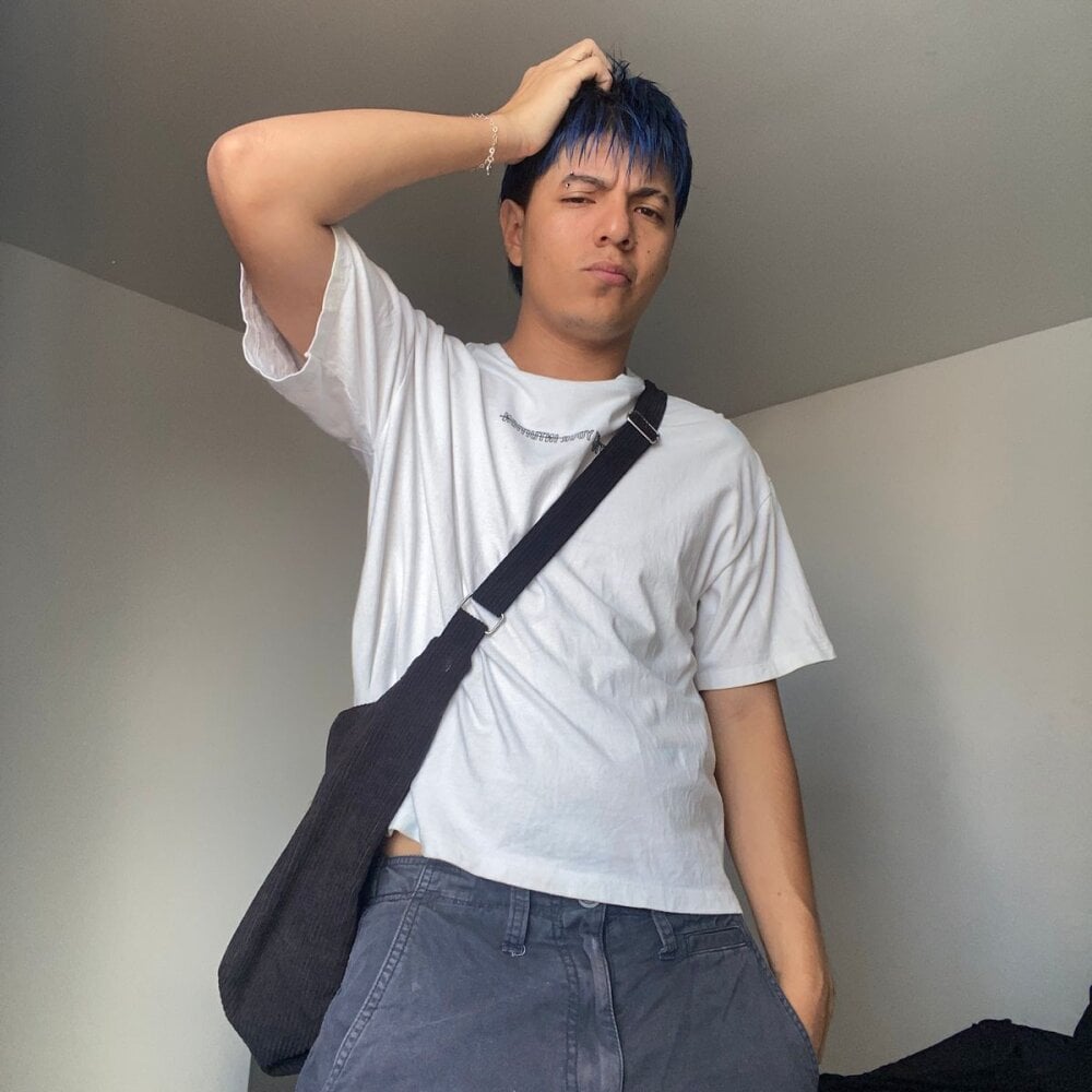 CodyTaylor_ Chatroom