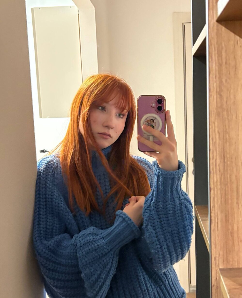 CorosiaClay Chatroom