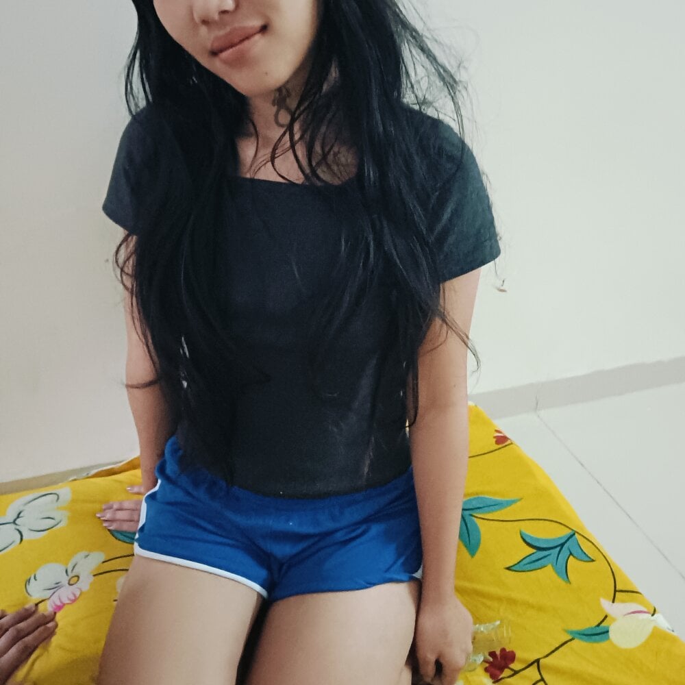 Cristina_love69 Chatroom