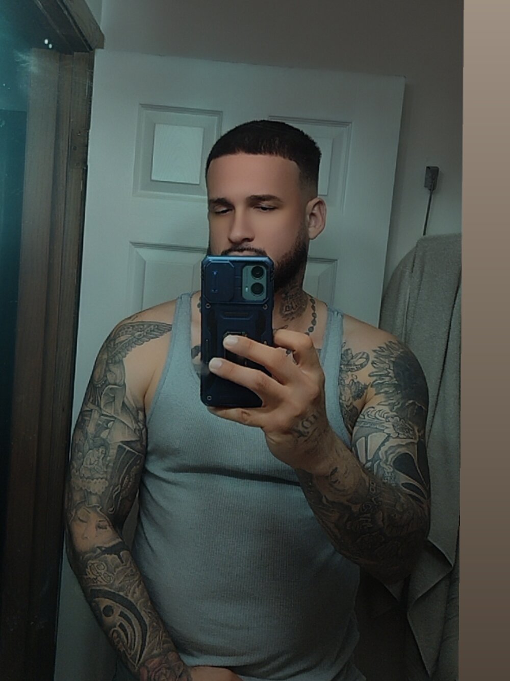 Cubano_CalienteX Chatroom